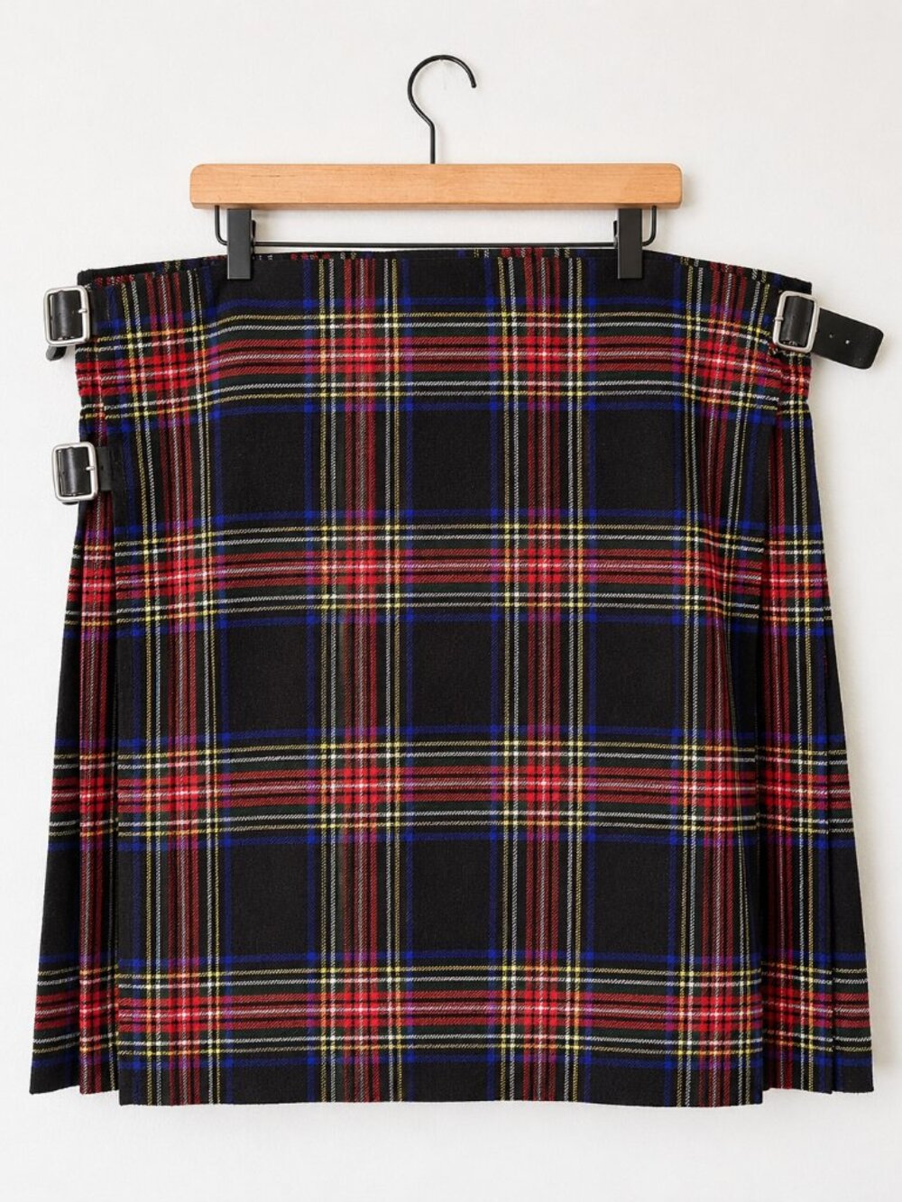 Kommando Kilt Men's Red Black Tartan 48 Scottish Celtic